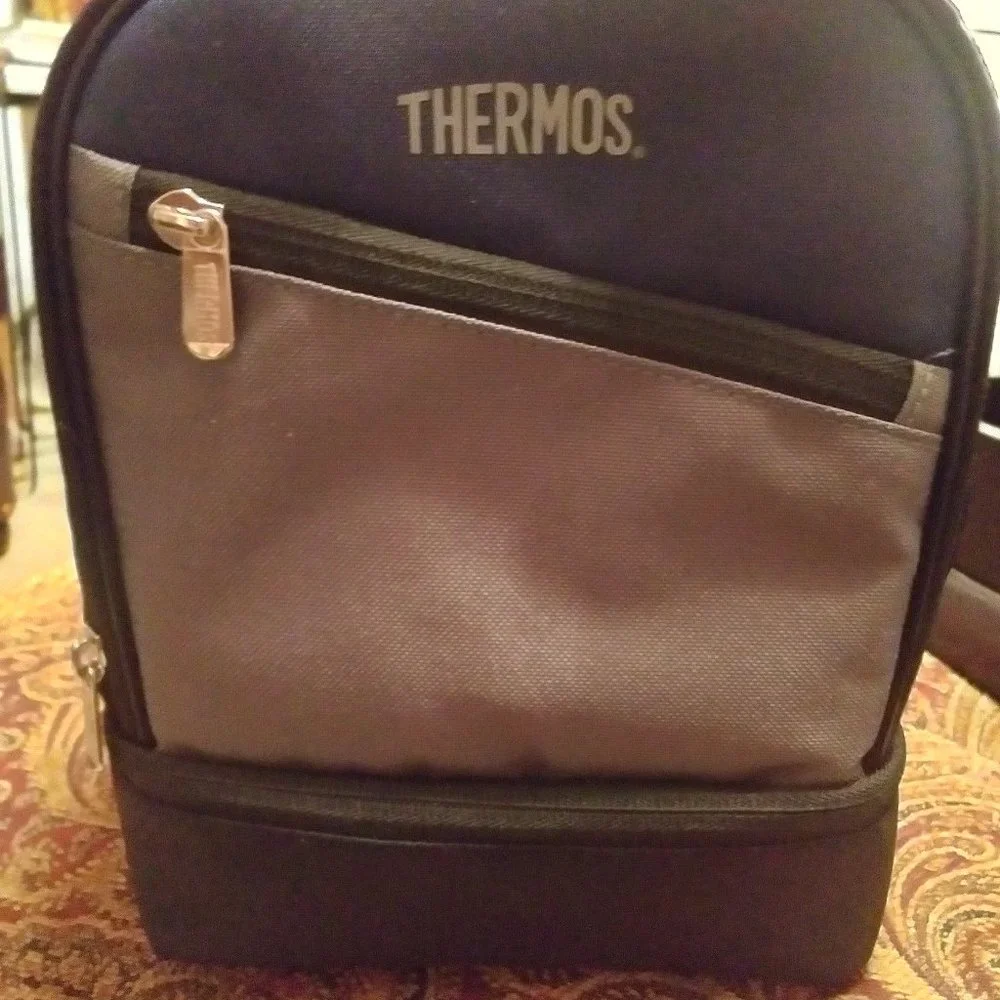 NEW THERMOS lunchbag - Picture 1 of 5